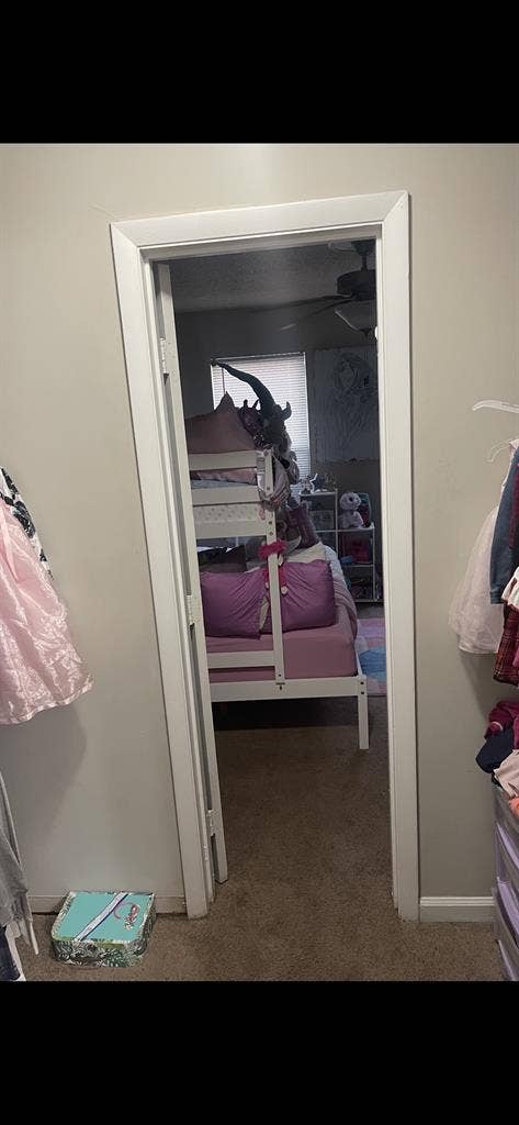 Share 2 Bdrm. In Charleston!