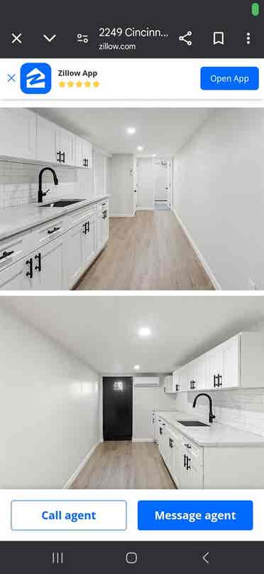 This is a Newly renovated walk-in