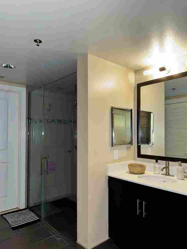 1 bed in downtown dc!