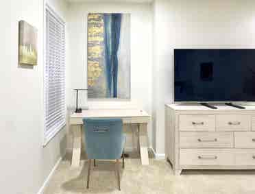 Furnished Primary Room for Rent!
