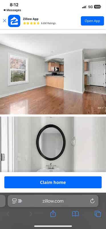 Private room & bathroom in townhome