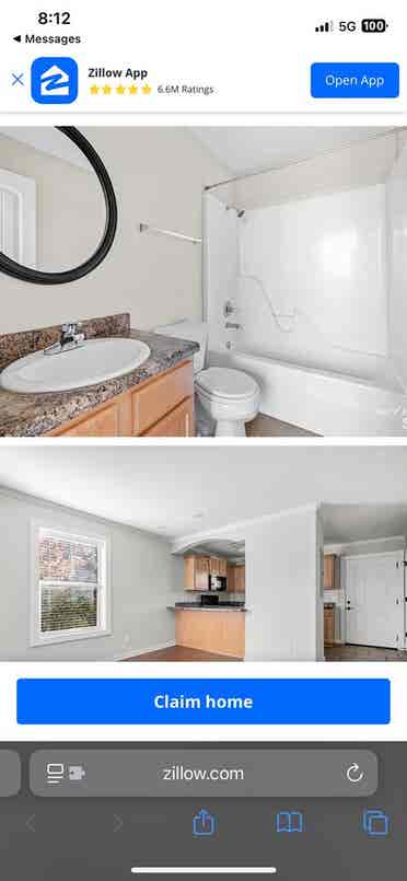 Private room & bathroom in townhome