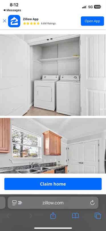 Private room & bathroom in townhome