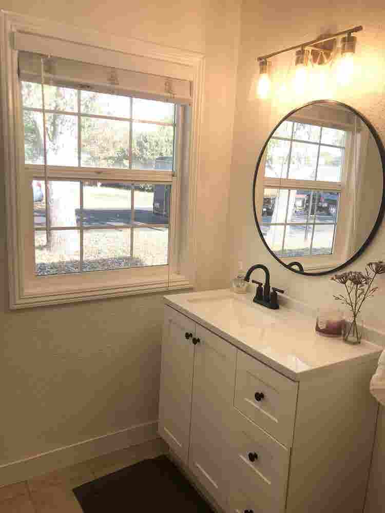 Room for rent in cozy house