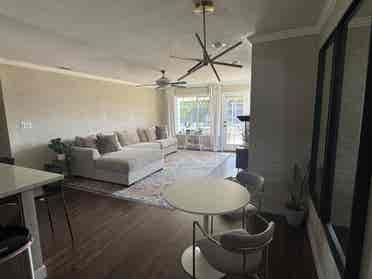 Room for rent in cozy house