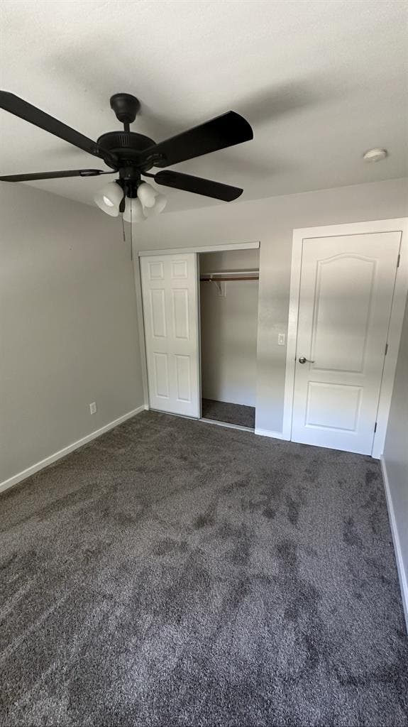 Townhouse room for rent!