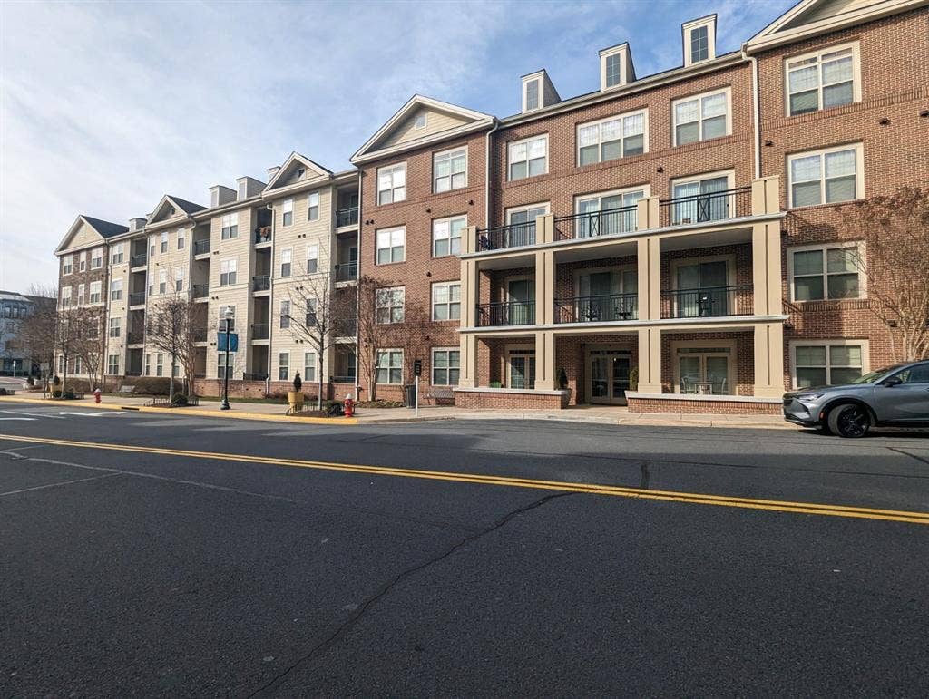 Entire unit available for rent