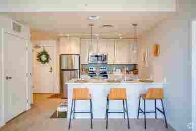 LEASE TAKEOVER FIRST MONTH FREE
