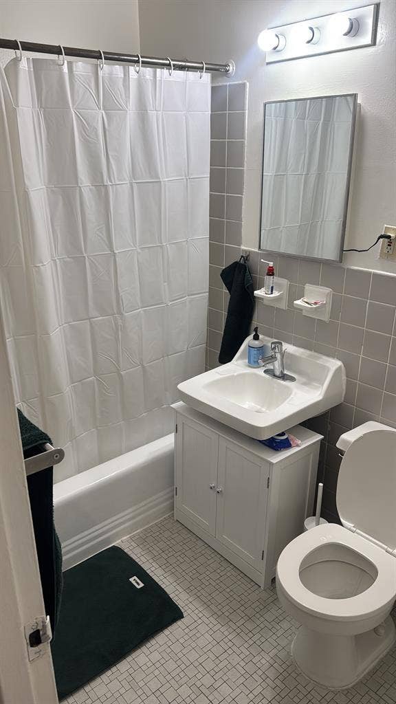 Amazing flat close to Columbia