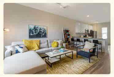 Uncommon Housing Townhouse Room