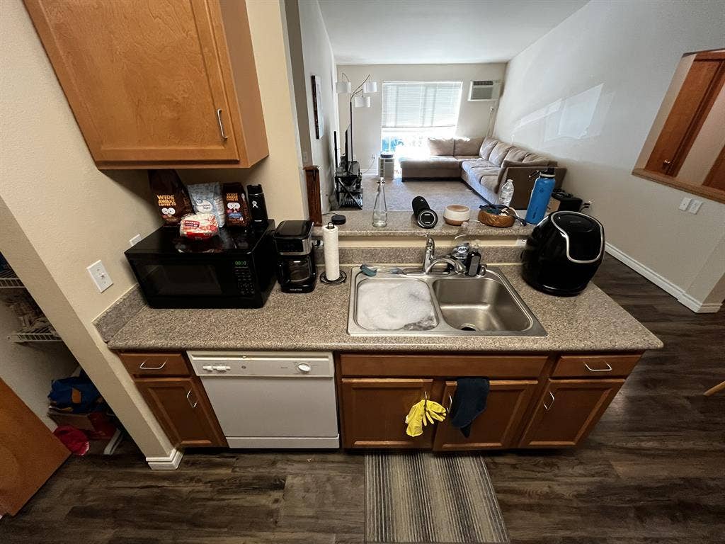 Roommate to move in by Sep 1st!