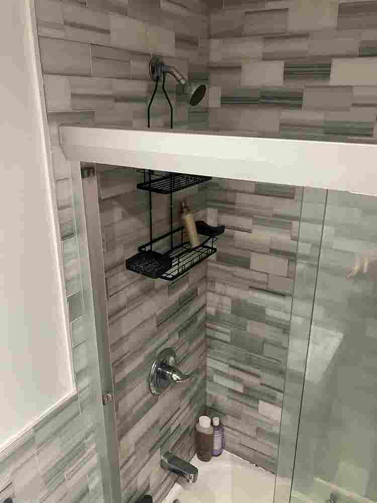 Room in nice apt near Central P W/D