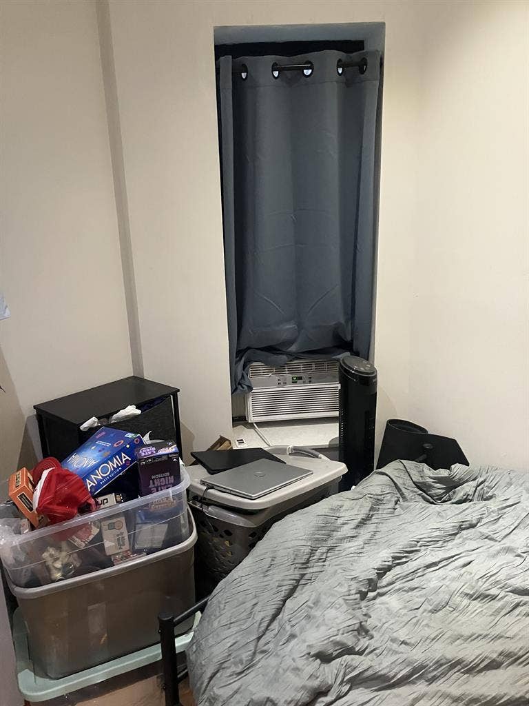 Room in nice apt near Central P W/D