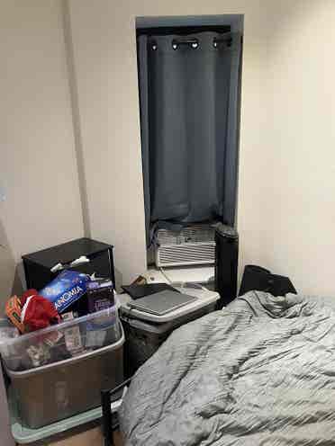Room in nice apt near Central P W/D