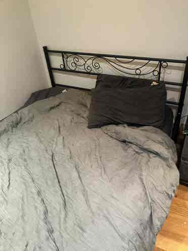 Room in nice apt near Central P W/D