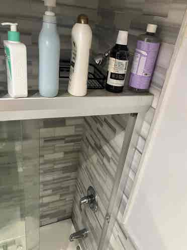 Room in nice apt near Central P W/D