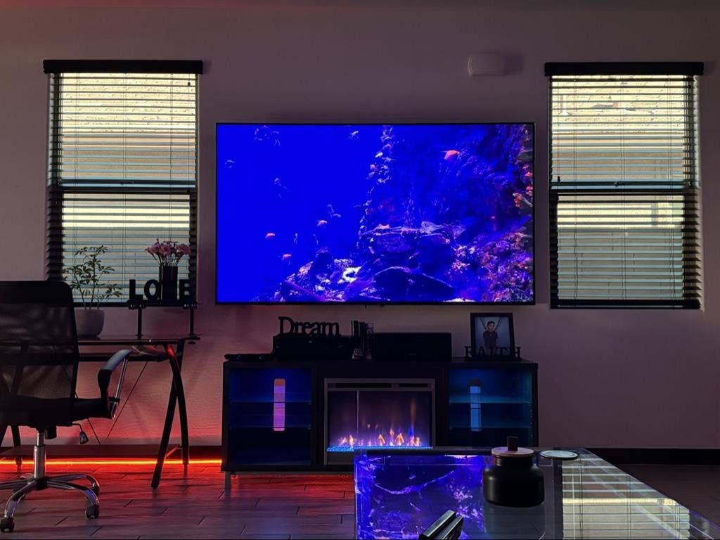 Room for rent/ Female only!