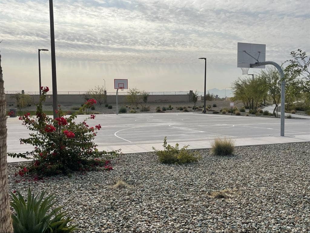 Room for rent/ Female only!