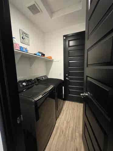 Looking for female renter