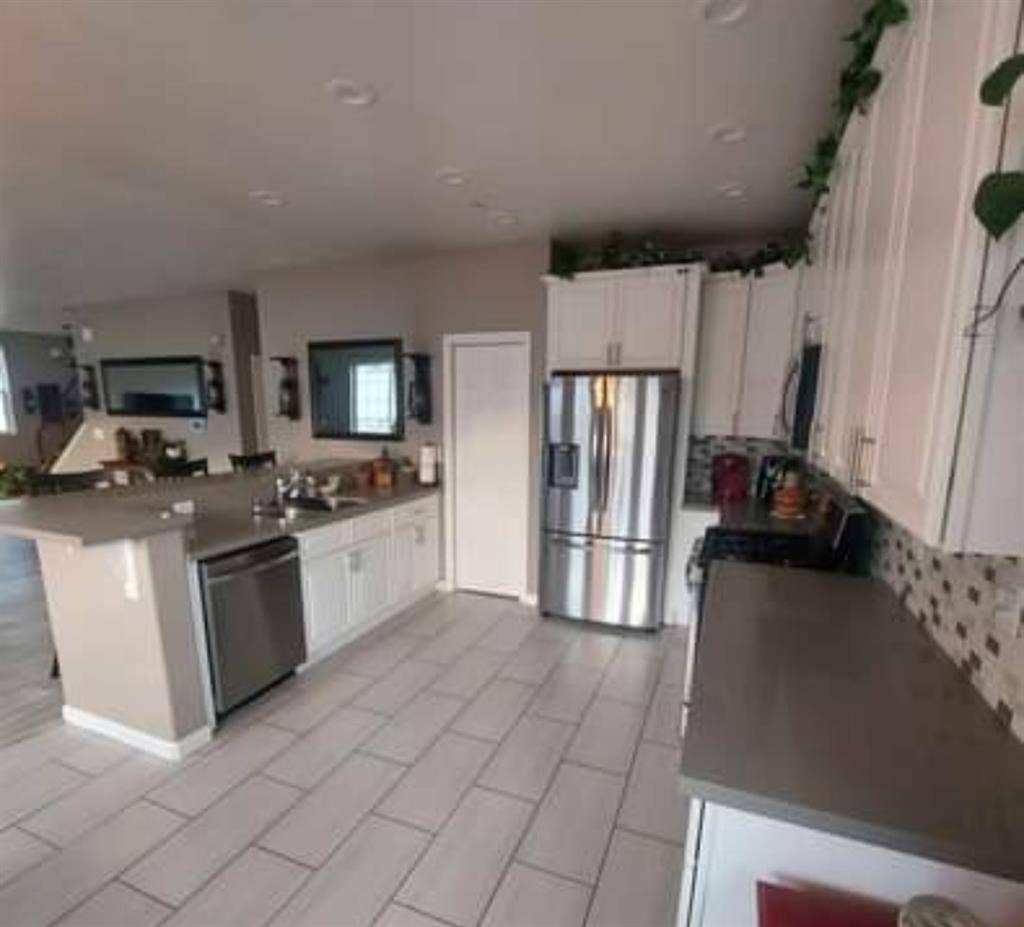 Looking for a responsible roommate