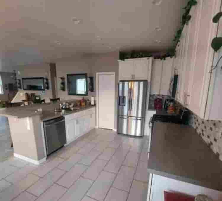 Looking for a responsible roommate