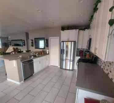 Looking for a responsible roommate