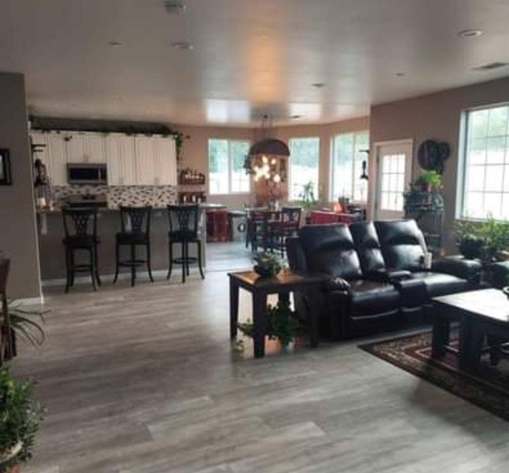 Looking for a responsible roommate