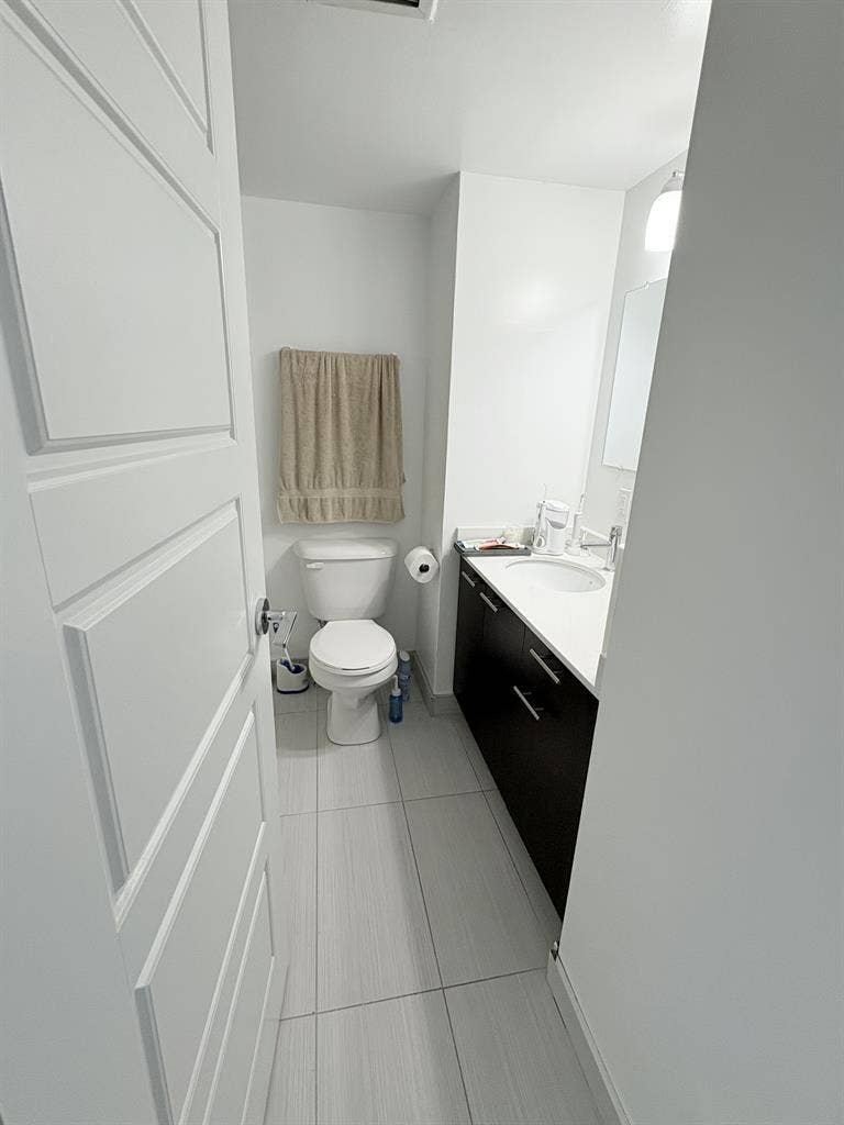 1 Bed Apartment Downtown