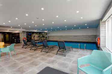 1 Bed Apartment Downtown