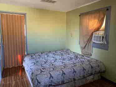 STUDIO IN DOWNTOWN LAS VEGAS