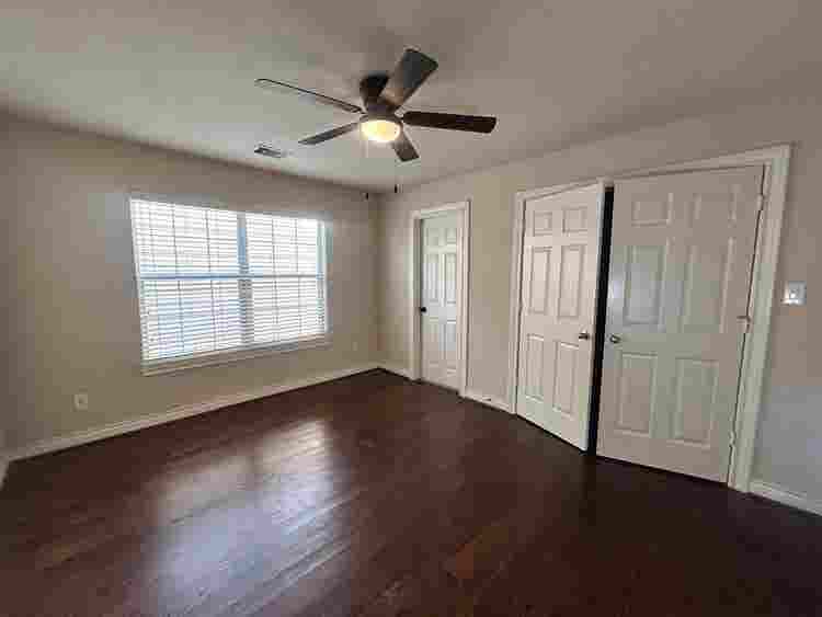 Female Roommate Wanted