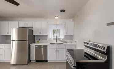 Phoenix AZ room 4 rent