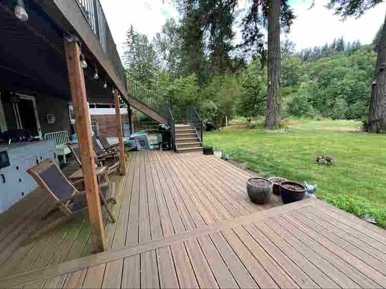 Need 2 roommates  - Riverfront Home