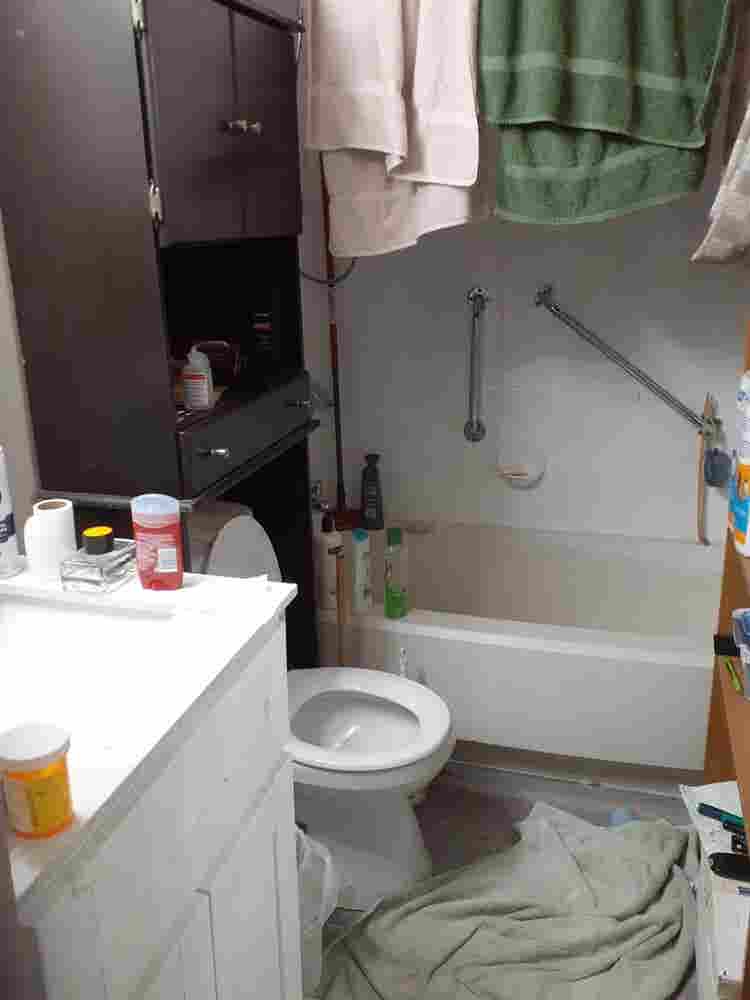 looking for roomer