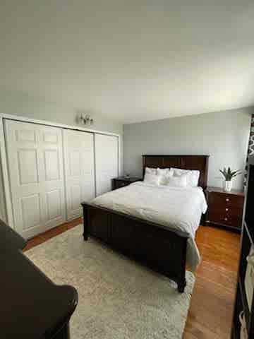 Furnished Room $850 – Female Only  