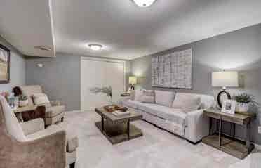 Looking for roommate in Crystal,MN