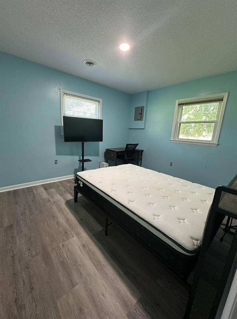 🏡 Luxury Furnished Rooms