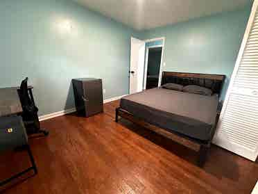 🏡 Luxury Furnished Rooms