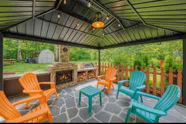 Entire home or rooms available