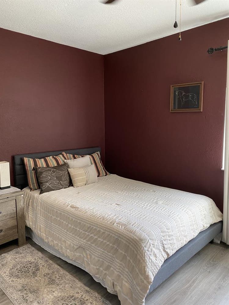 Furnished Room / 
in great location