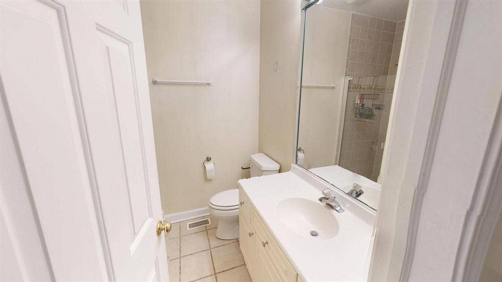 1 BR in Chicago