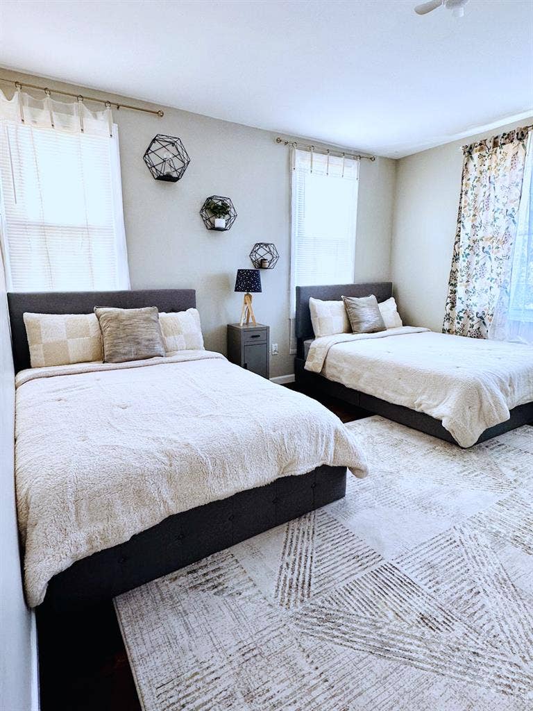 Fully furnished Master Bedroom