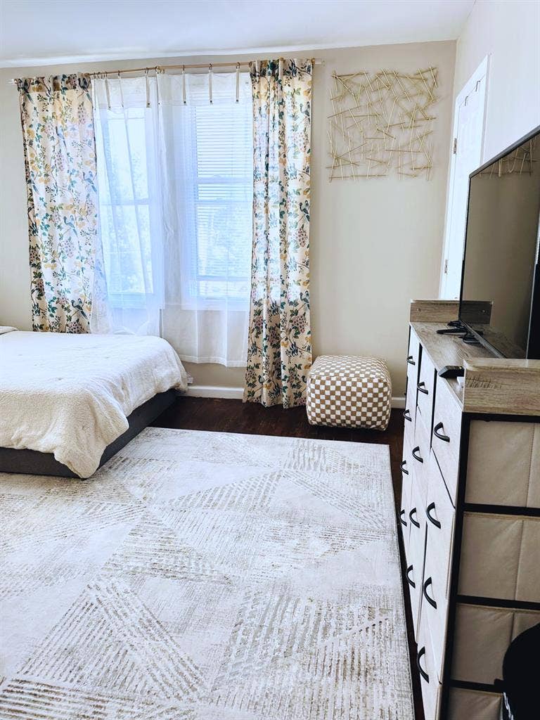 Fully furnished Master Bedroom