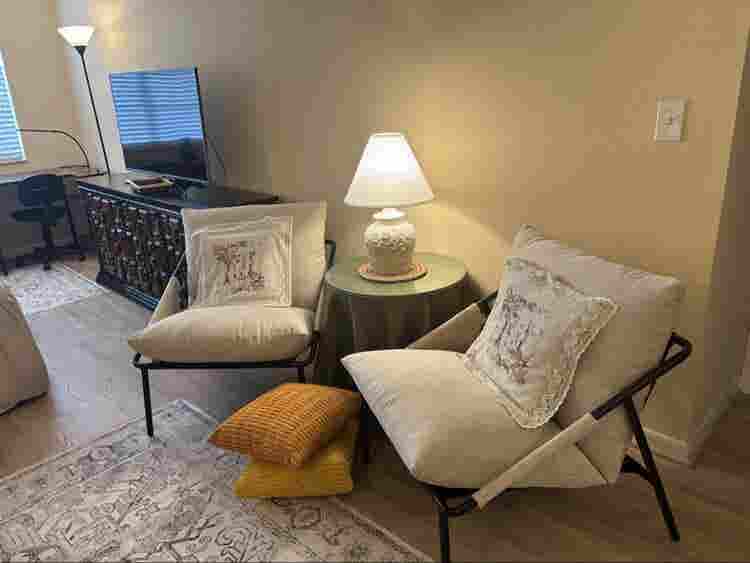 Furnished Suite for Rent!!