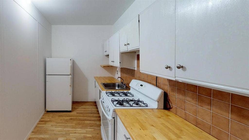 1 BR in Brooklyn