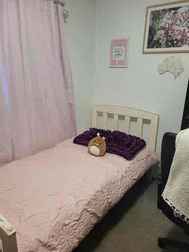 House mate needed! :)