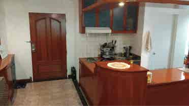 Looking for roommate in Asok