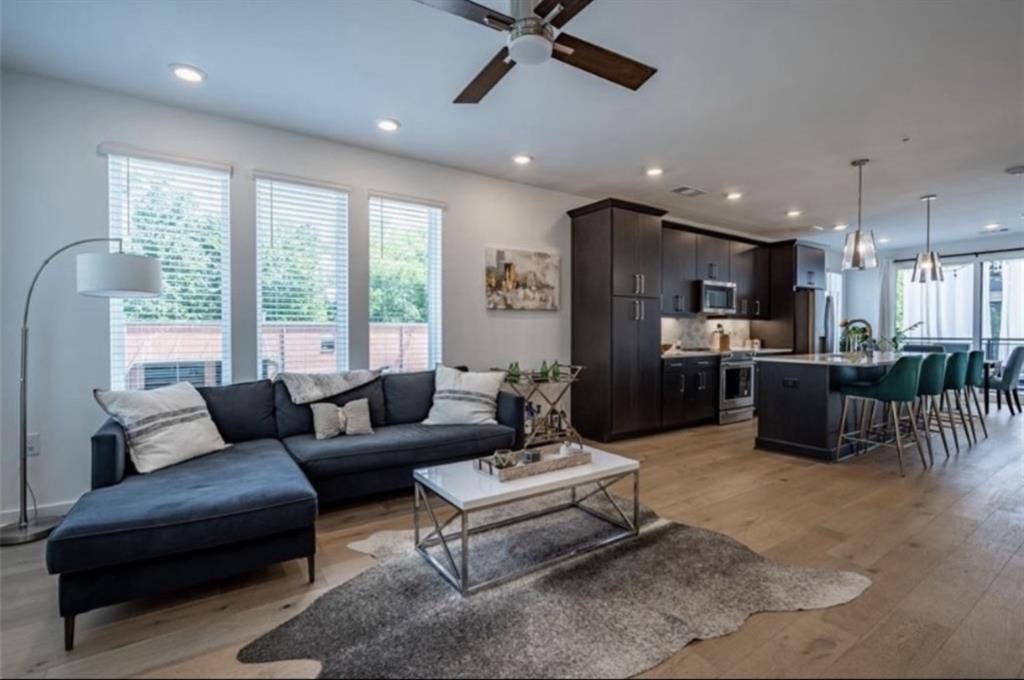 Bottom floor Grant Park condo