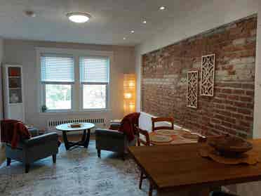 huge room w/office space utilities