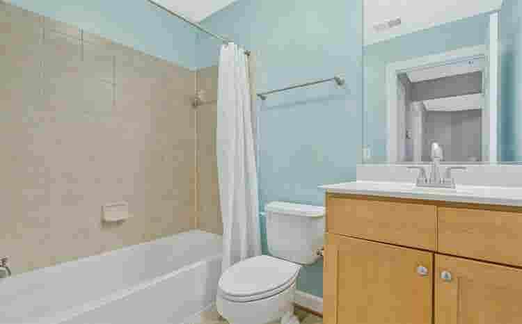 Two Bedrooms in Herndon,Va